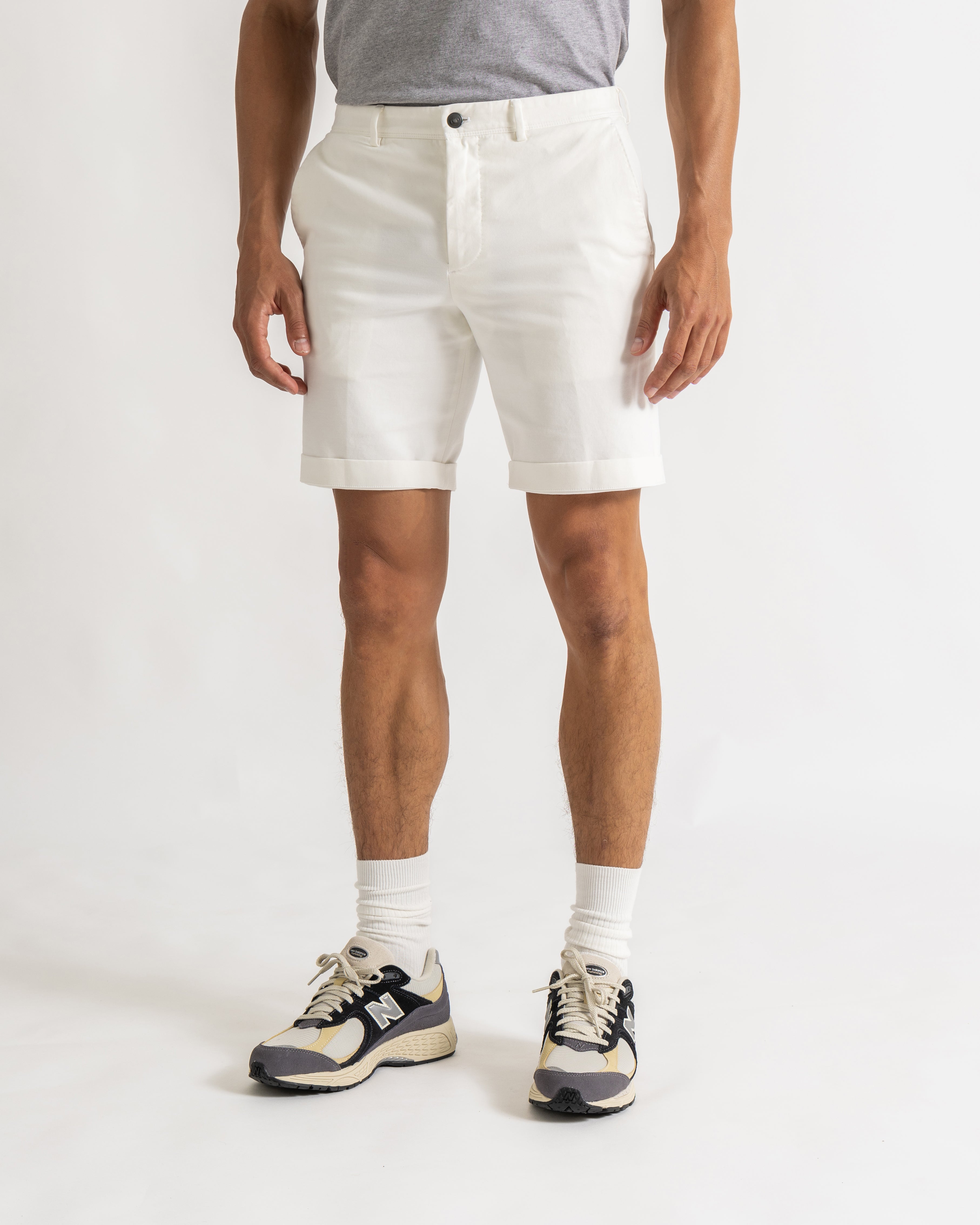 Alan short comfort fit off white
