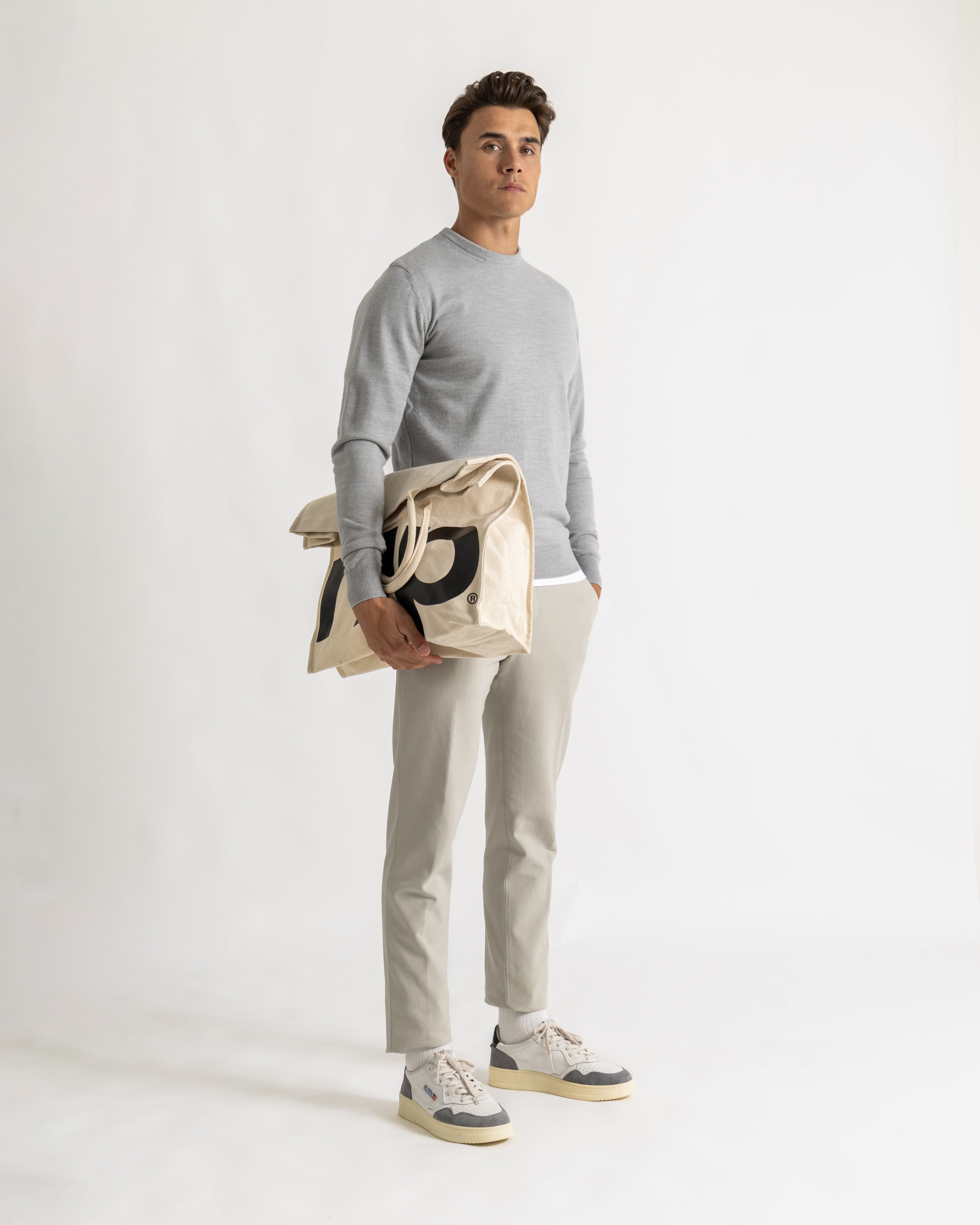 Fender roundneck knit grijs