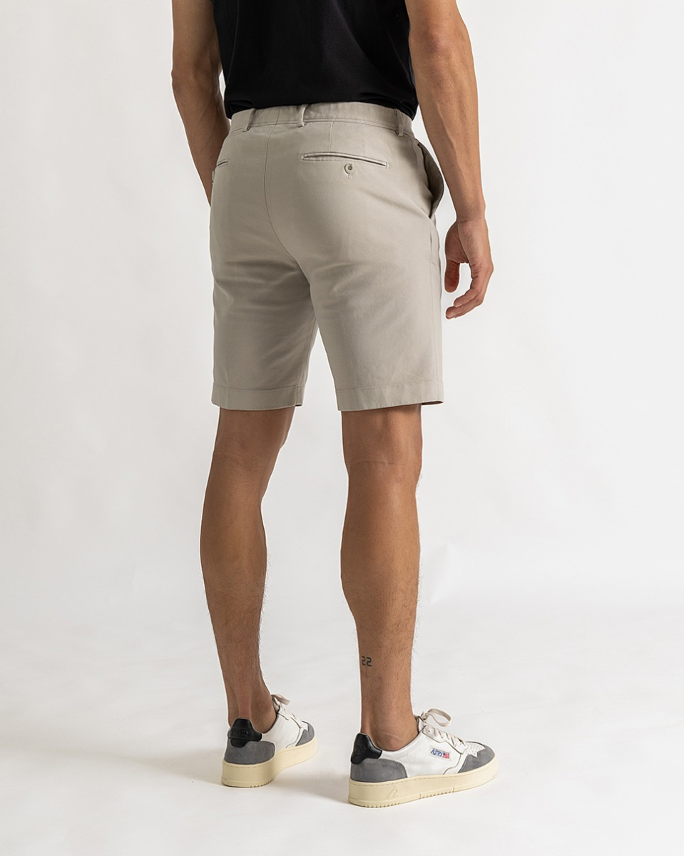 Alan short comfort fit grey